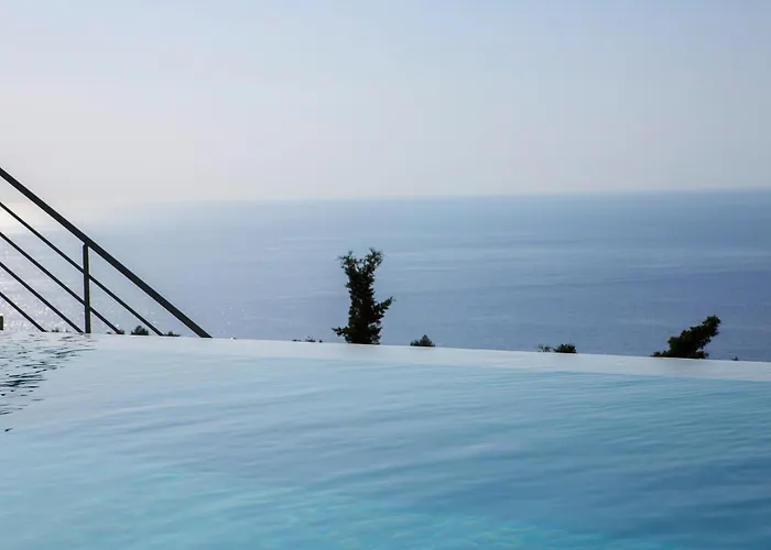 Oceanis Villa